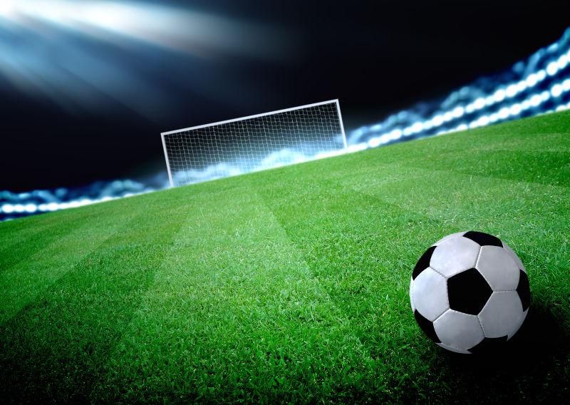 半场战报：西海岸1-0亚泰，陈柏良助攻里切利头球破僵